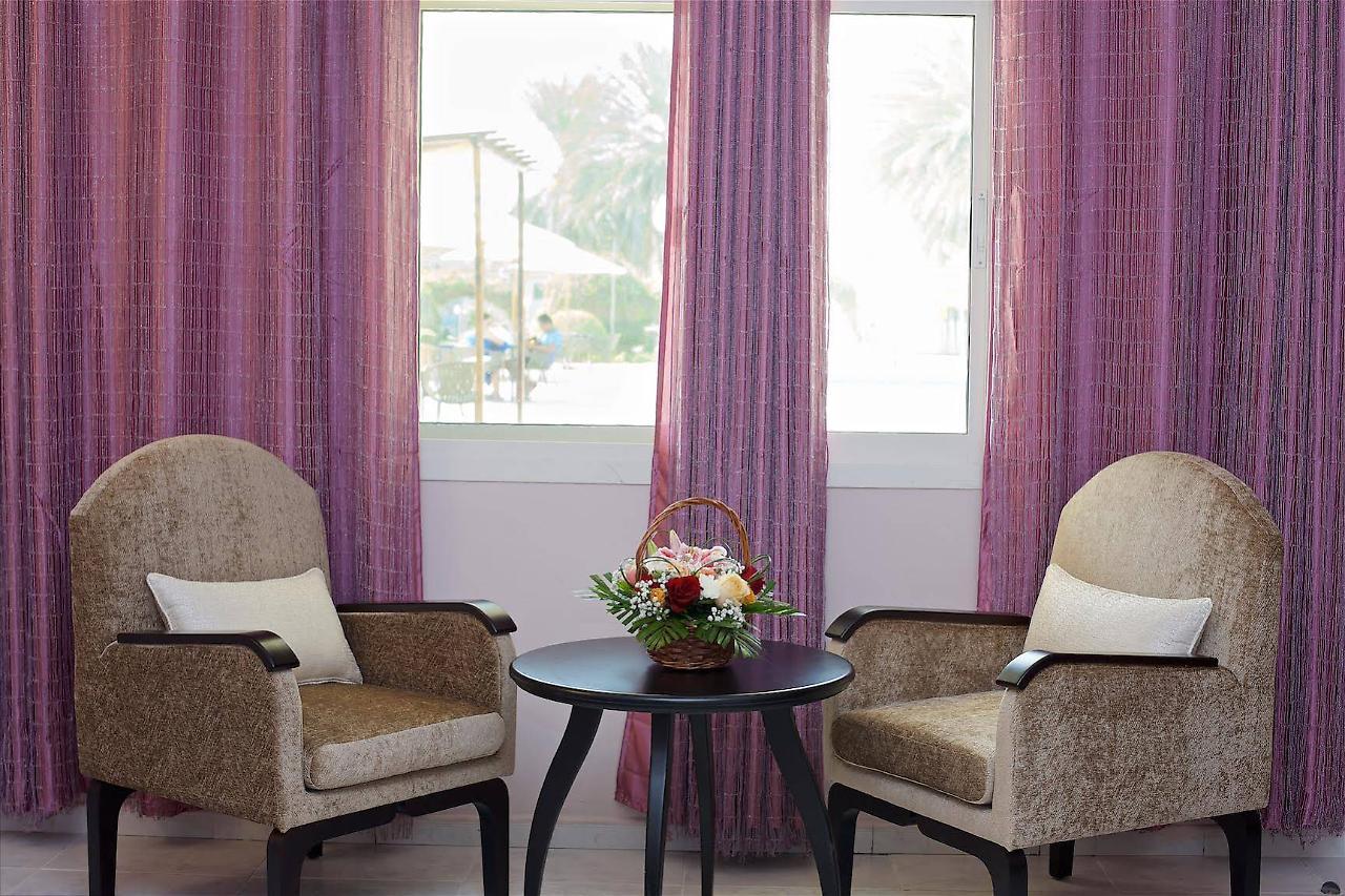 Flamingo Beach Hotel Umm al-Quwain Exterior photo