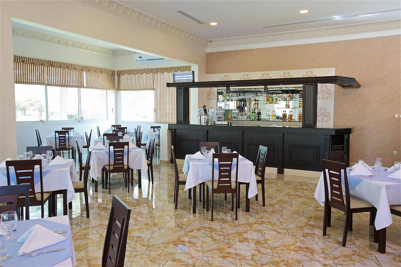 Flamingo Beach Hotel Umm al-Quwain Exterior photo