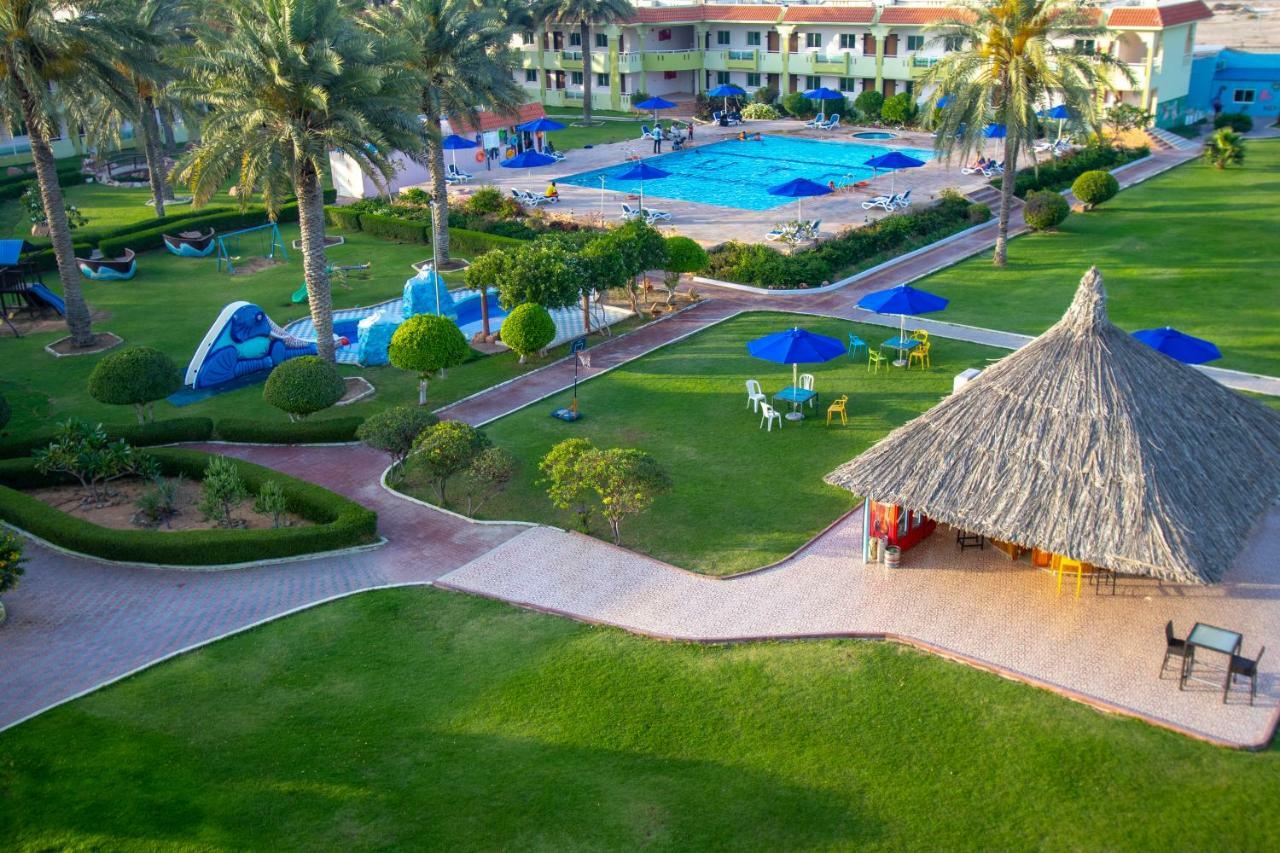Flamingo Beach Hotel Umm al-Quwain Exterior photo